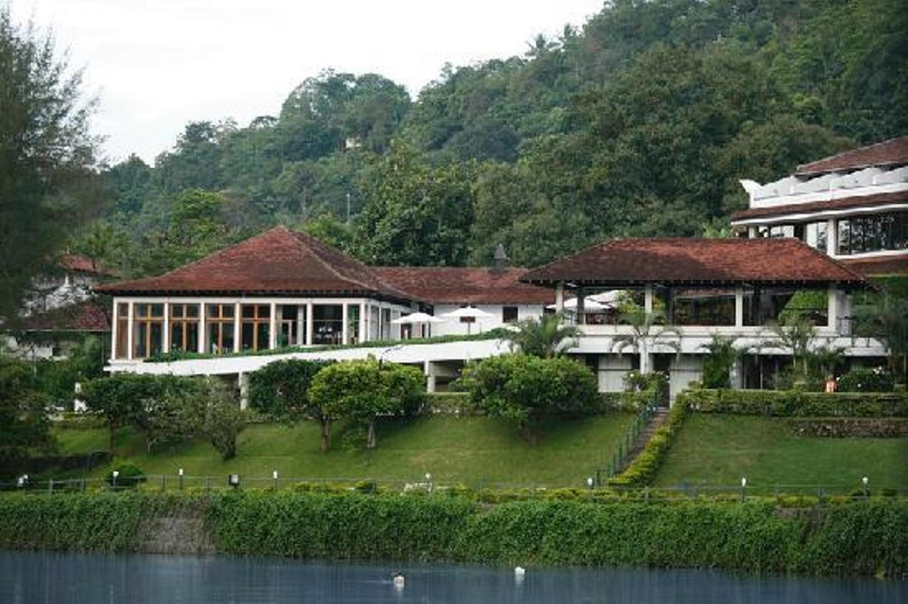 Cinnamon Citadel Kandy Exterior photo