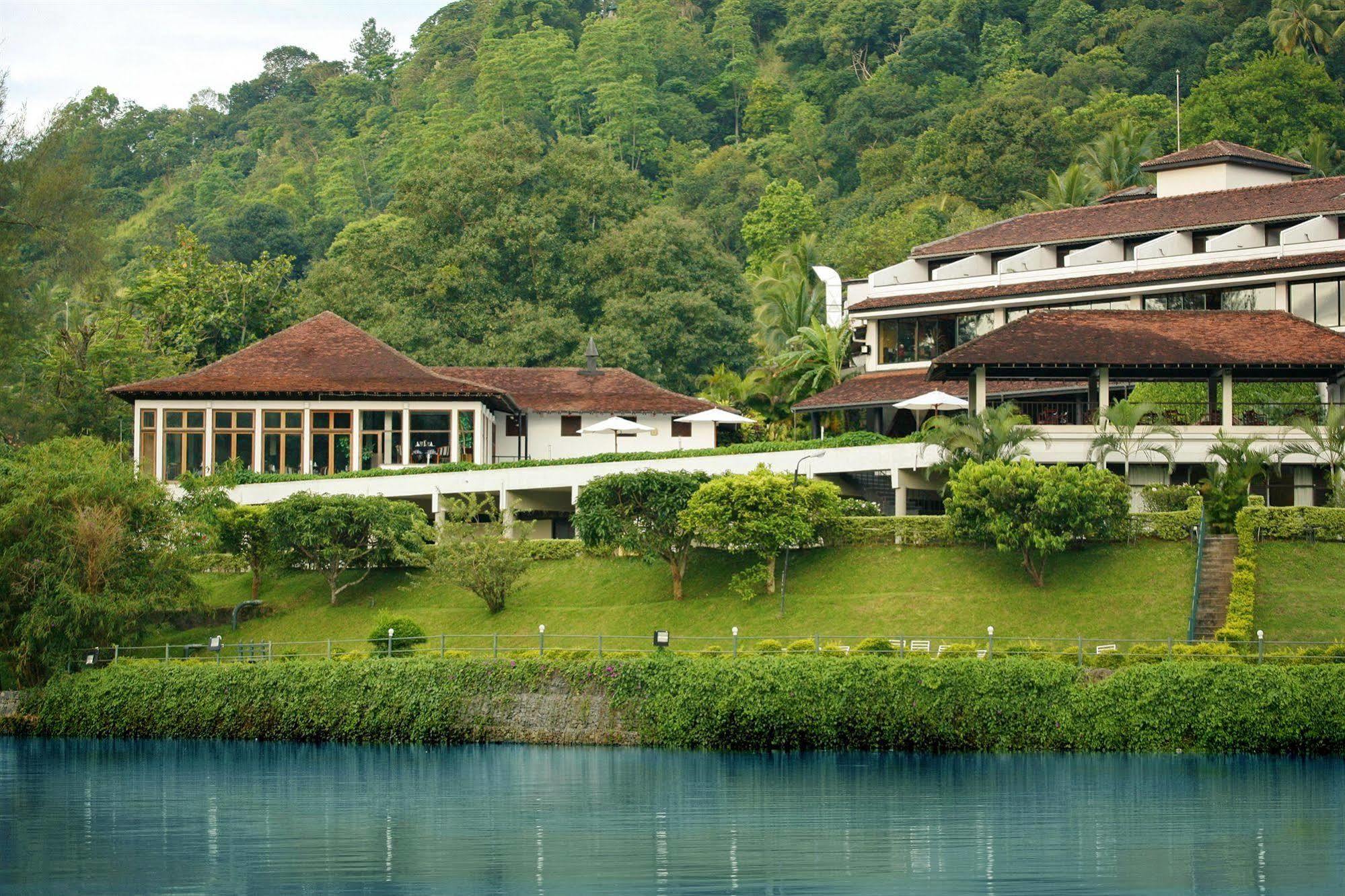 Cinnamon Citadel Kandy Exterior photo